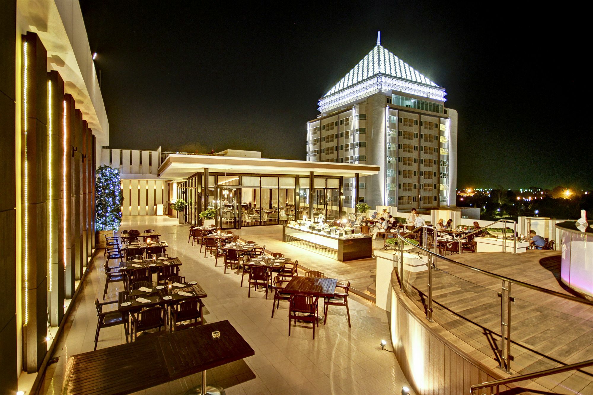 Kameo Grand Hotel & Serviced Apartment, Rayong Eksteriør bilde