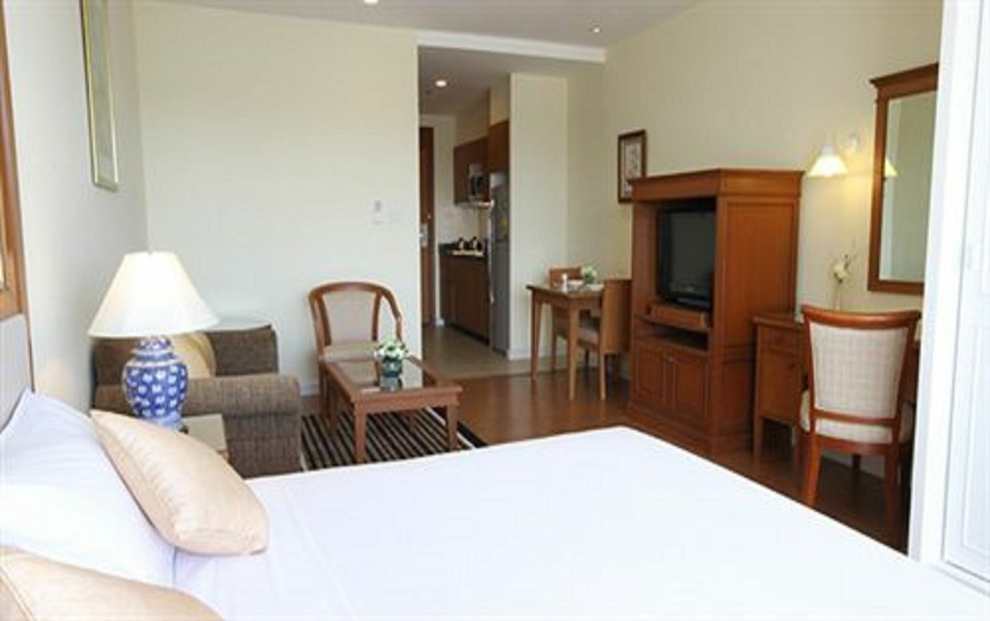 Kameo Grand Hotel & Serviced Apartment, Rayong Eksteriør bilde