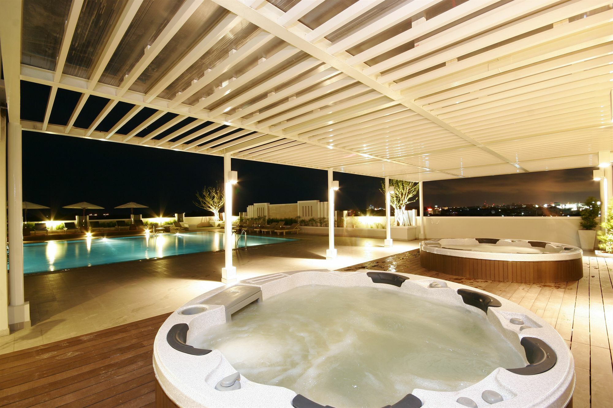 Kameo Grand Hotel & Serviced Apartment, Rayong Eksteriør bilde
